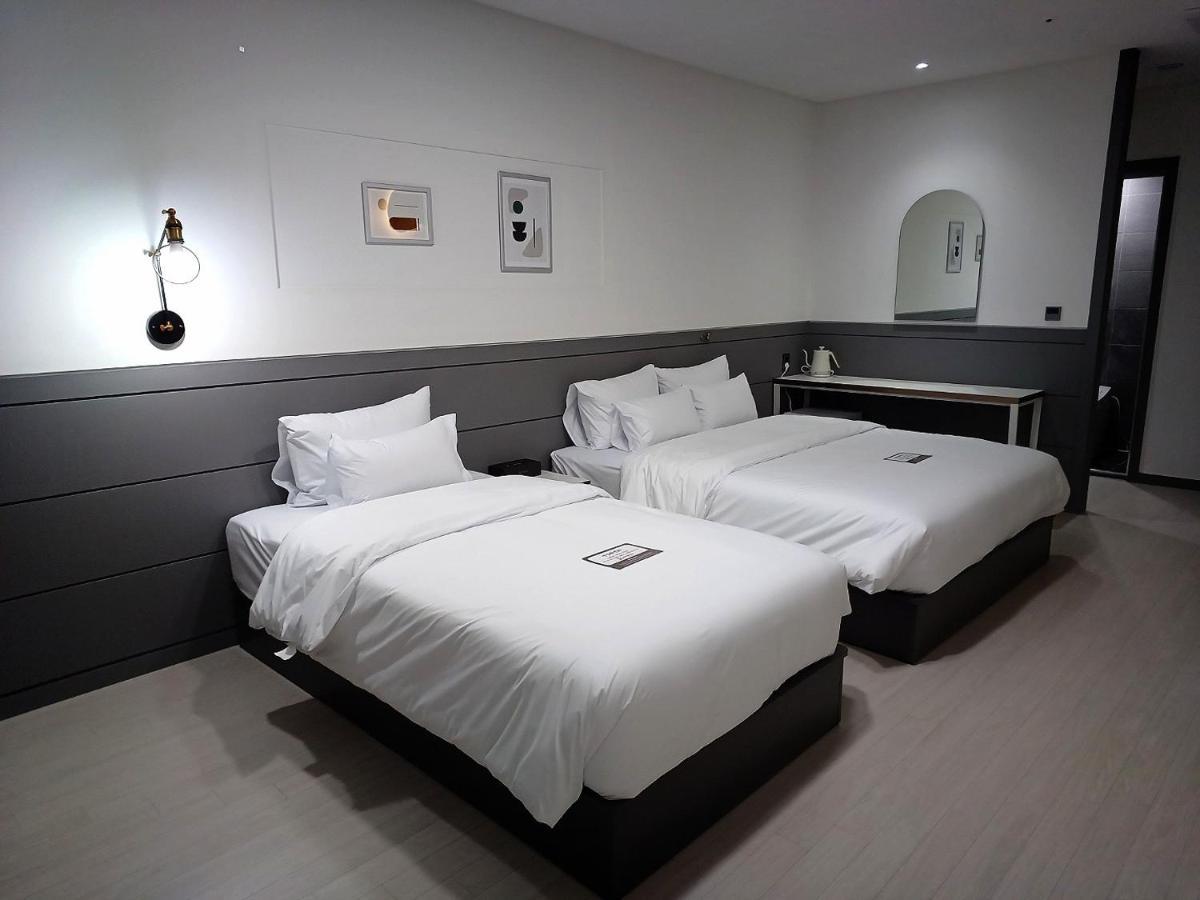 Hi& Hotel พย็องแท็ก ภายนอก รูปภาพ